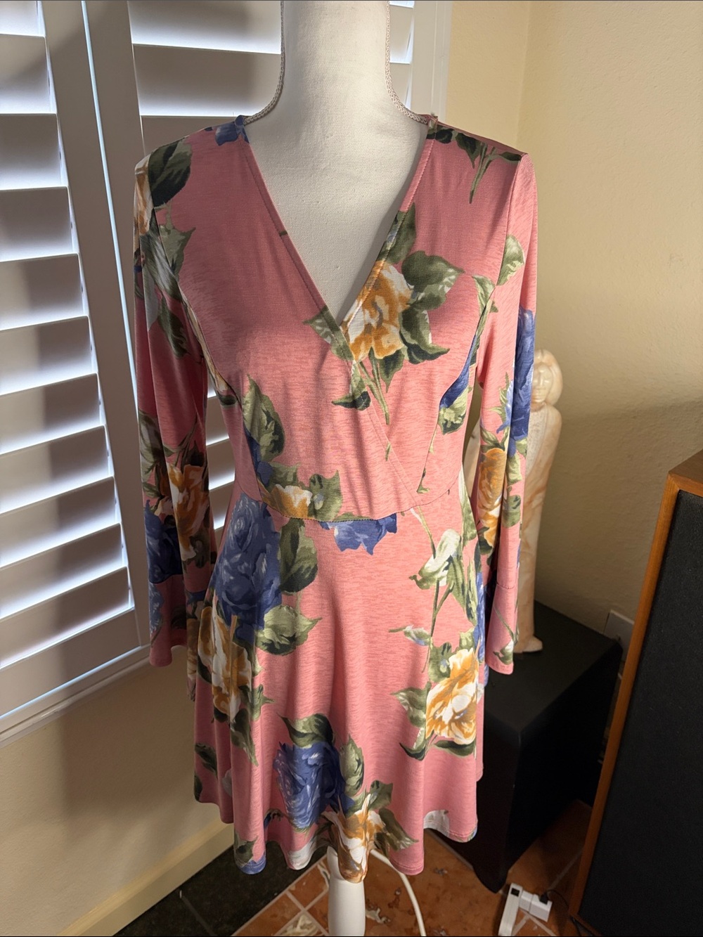 🩷👠Emerald Pink/Blue/White Floral Tunic Top/Mini Dress Long Sleeves W/Ruffle Sz L